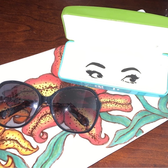 Kate Spade Collection - Picture 3 of 8